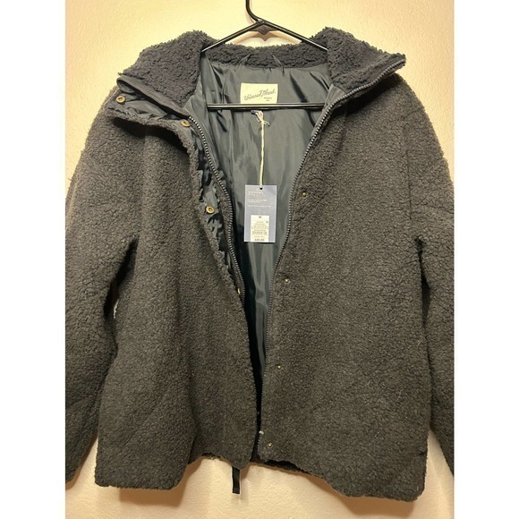 Universal Thread Sherpa Jacket - Picture 4 of 7